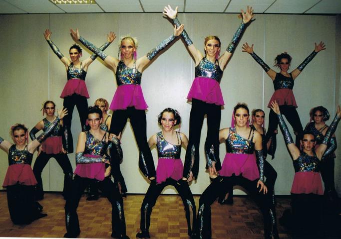 2001 weitere Gruppen 1 8